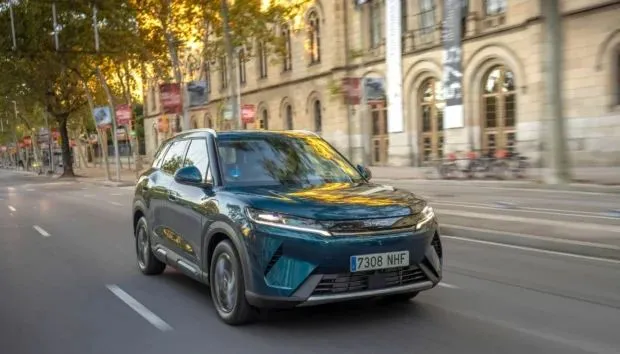 BYD reveals Super Hybrid ATTO 2 DM-i