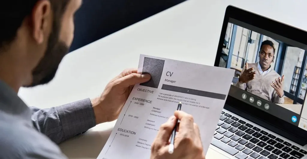 Dealers 'cautious' about recruiting with vacancies 41% down on 2024