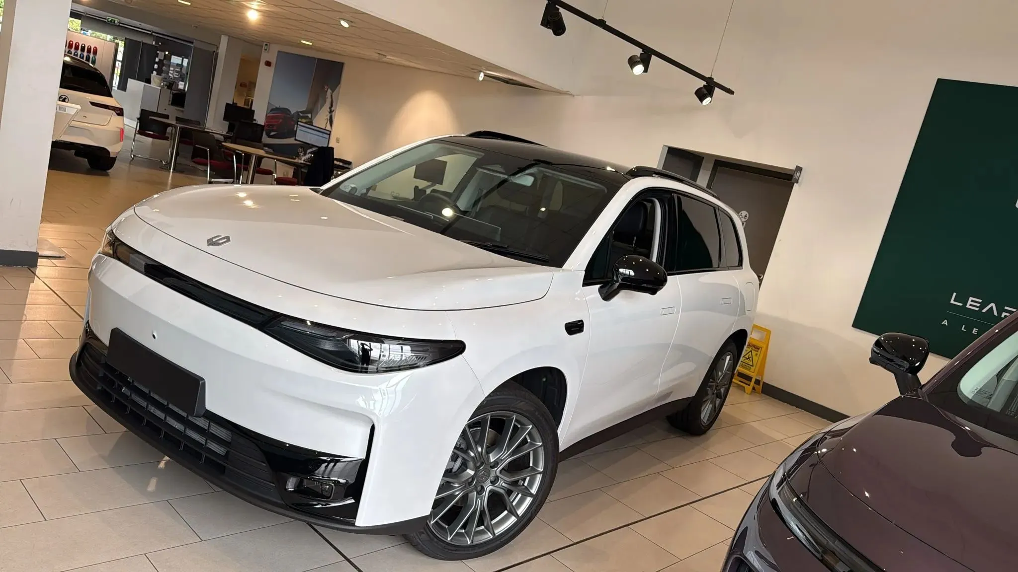 Thurlow Nunn dual franchises in Luton with Leapmotor and Vauxhall