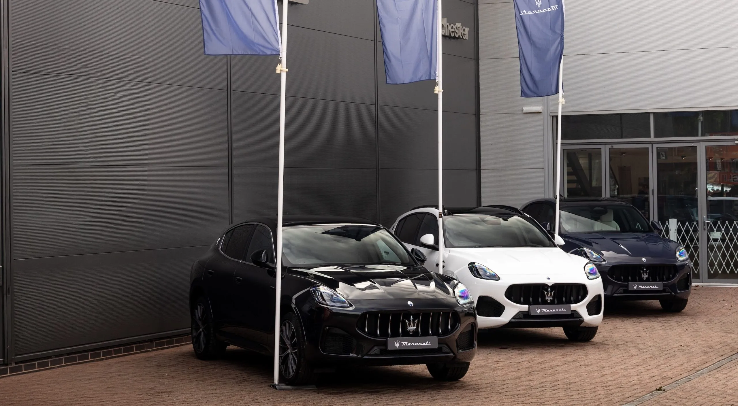 Arnold Clark brings sales and aftersales under one roof in Manchester