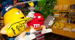 Duty Free Americas opens M&Ms store at New York JFK