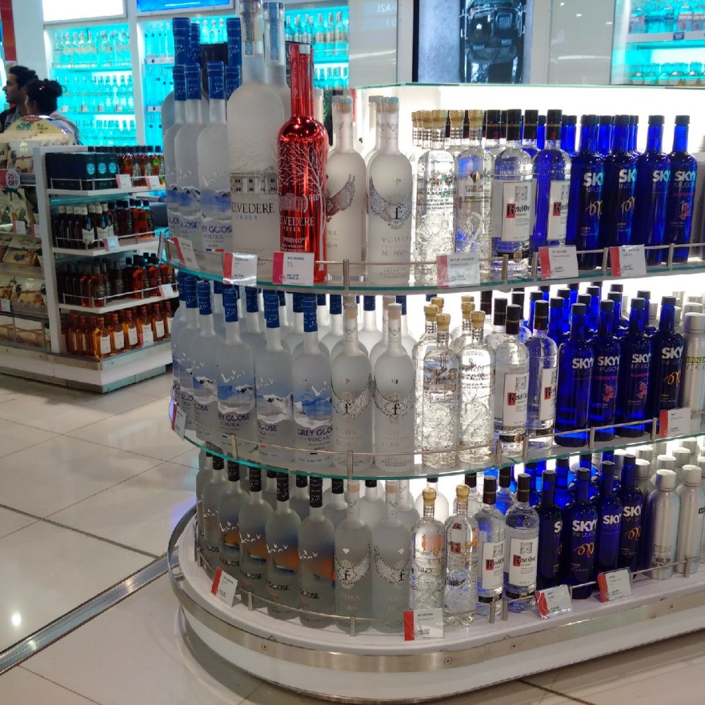 Luxury Brands That Are Cheaper In Dubai Airport