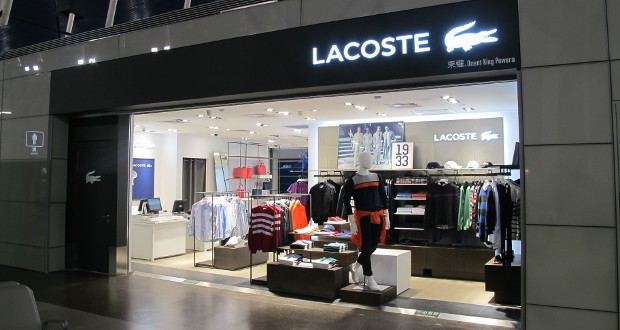 lacoste airport