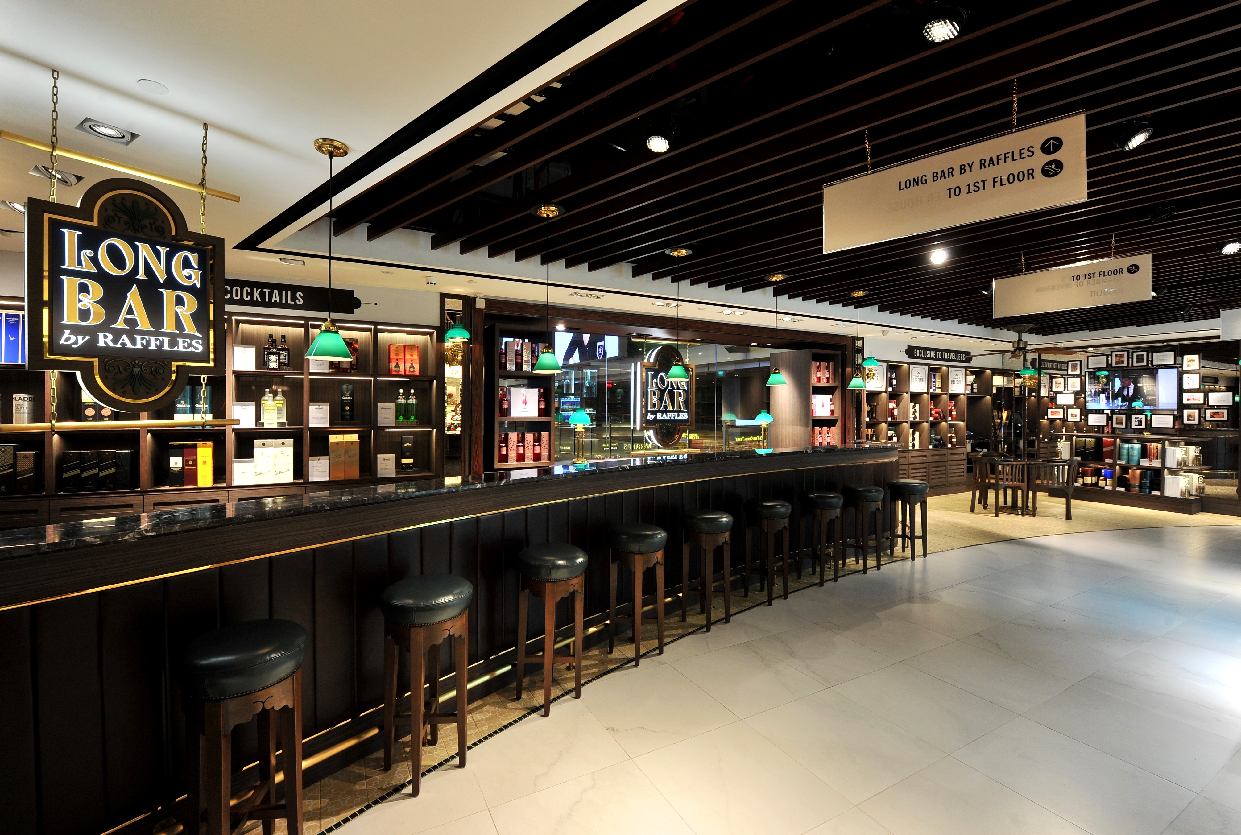 DFS Changi flagship wins 2016 Icons of Whisky Award