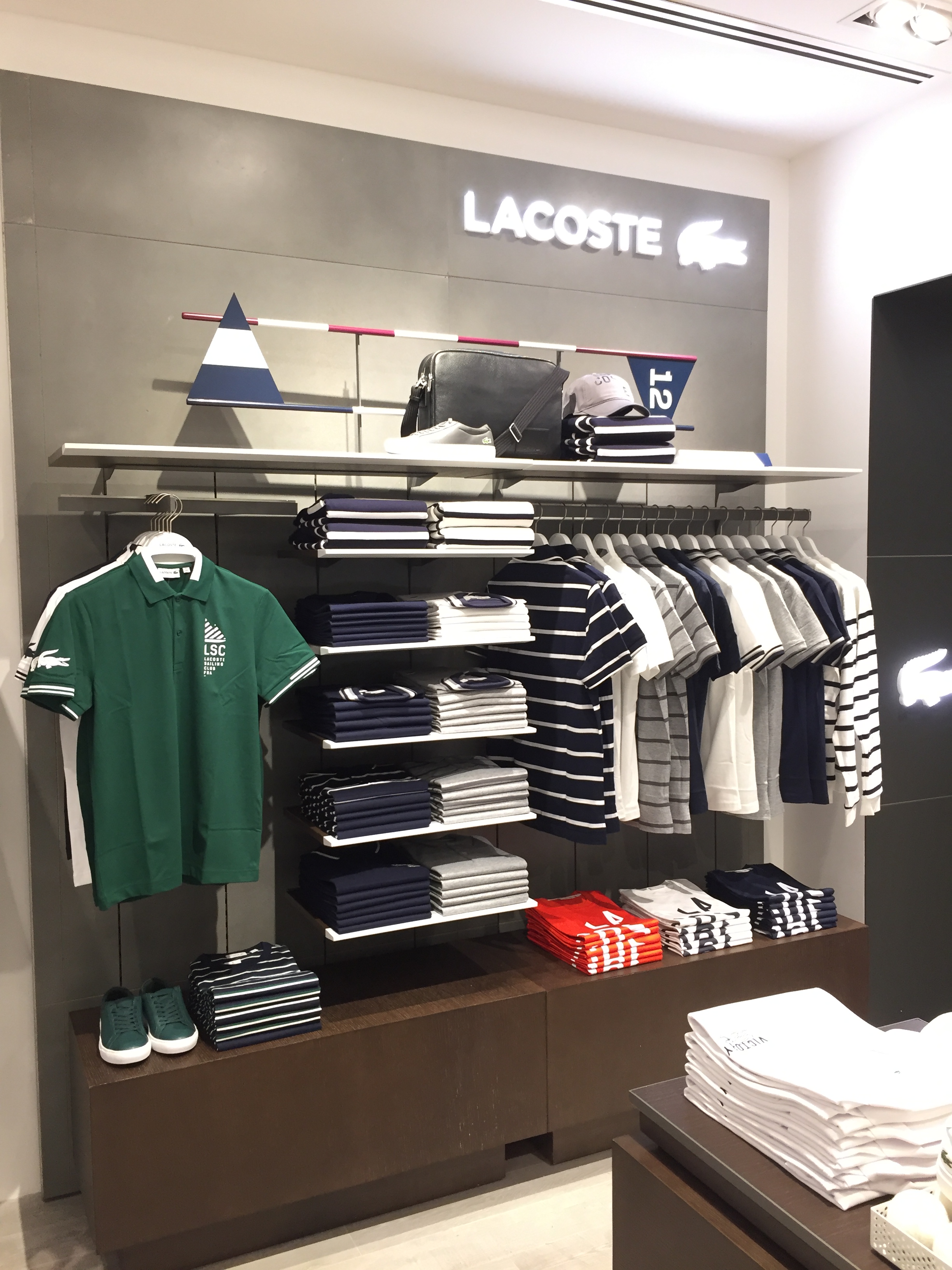 Lacoste live boutique Clearance