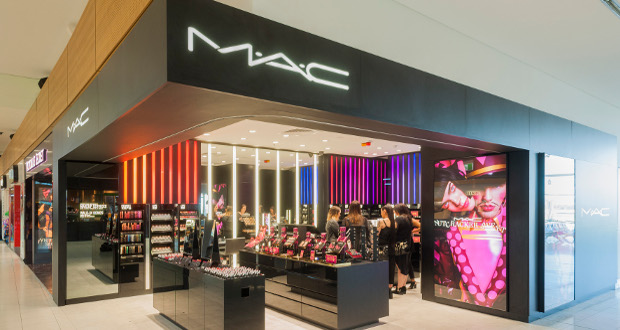 krig Børnepalads Sow Mac Cosmetics opens first Australian travel-retail unit