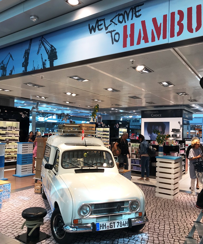 Heinemann Welcomes Travellers To Hamburg With Localised Campaign