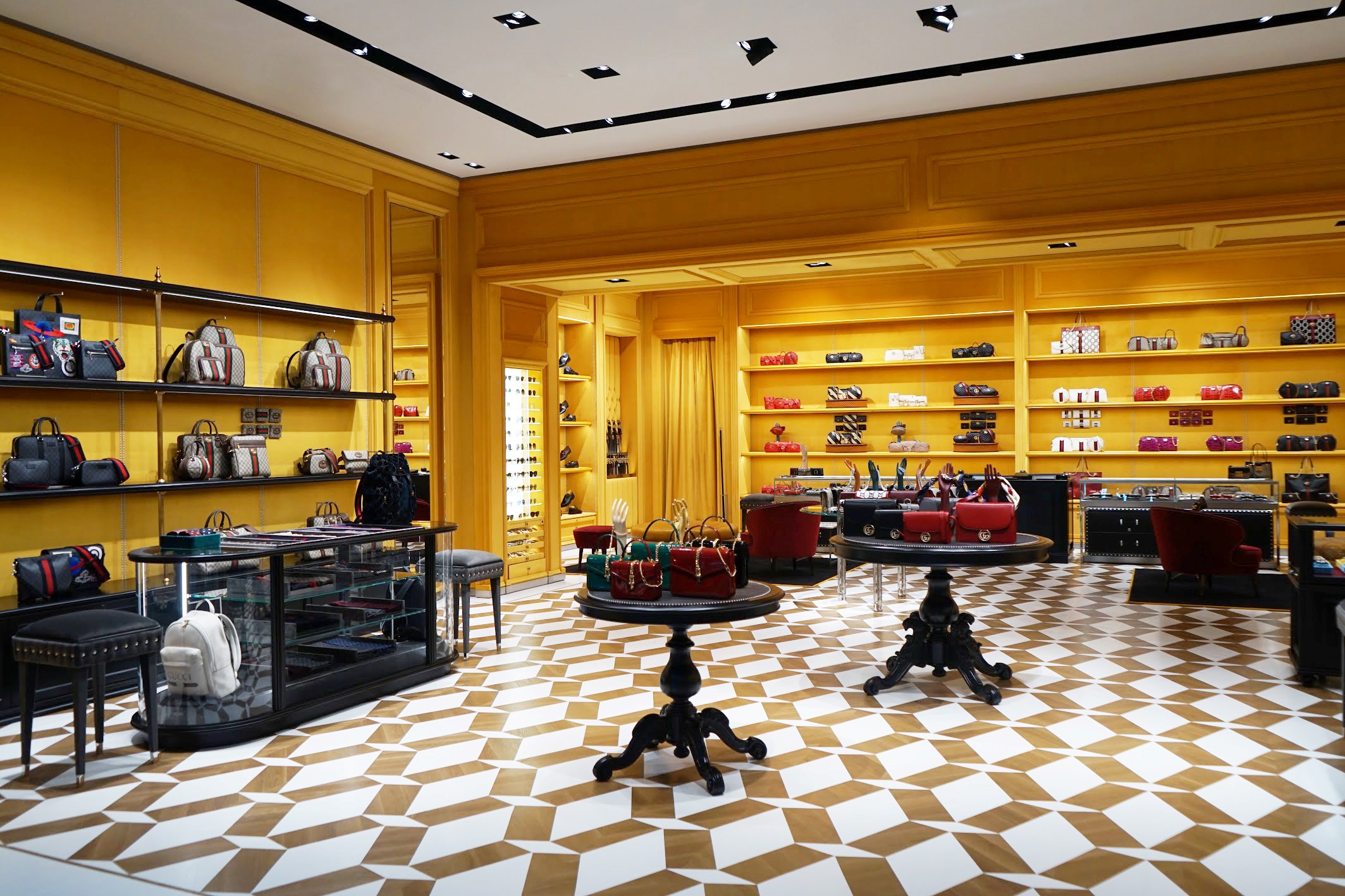 Gucci brings "colour and the magic of fashion" to Istanbul ...