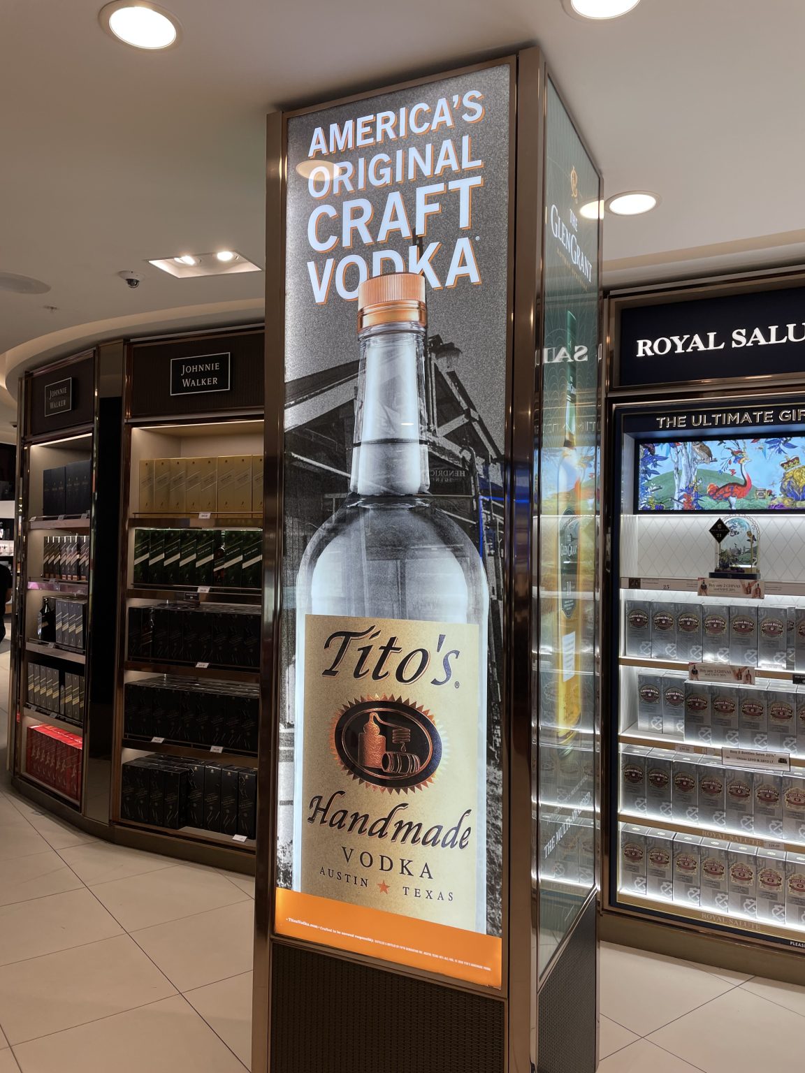 Vodka & philanthropy Tito’s Handmade Vodka marks 25 years of turning