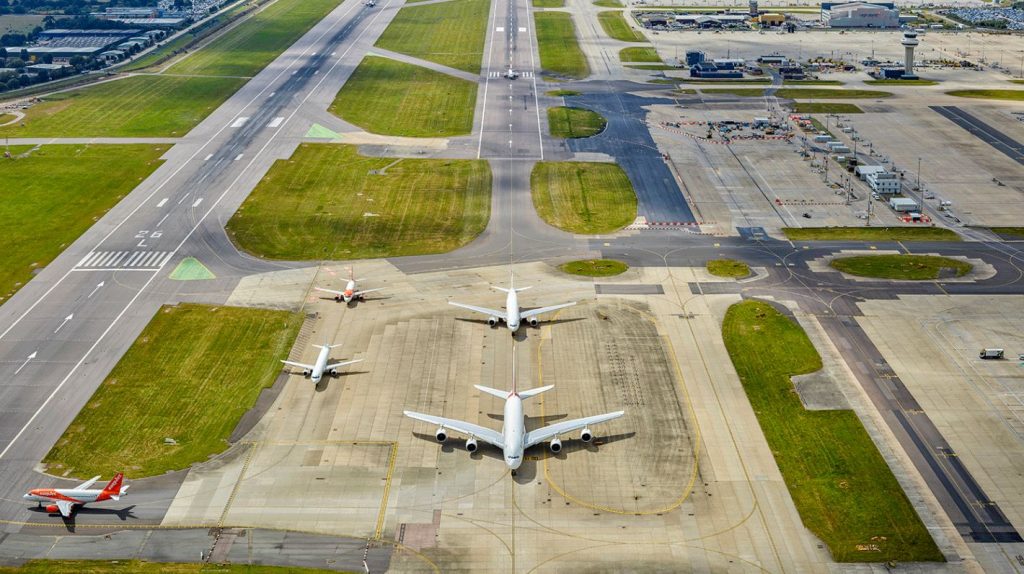 Gatwick takes next step to boost support for local businesses