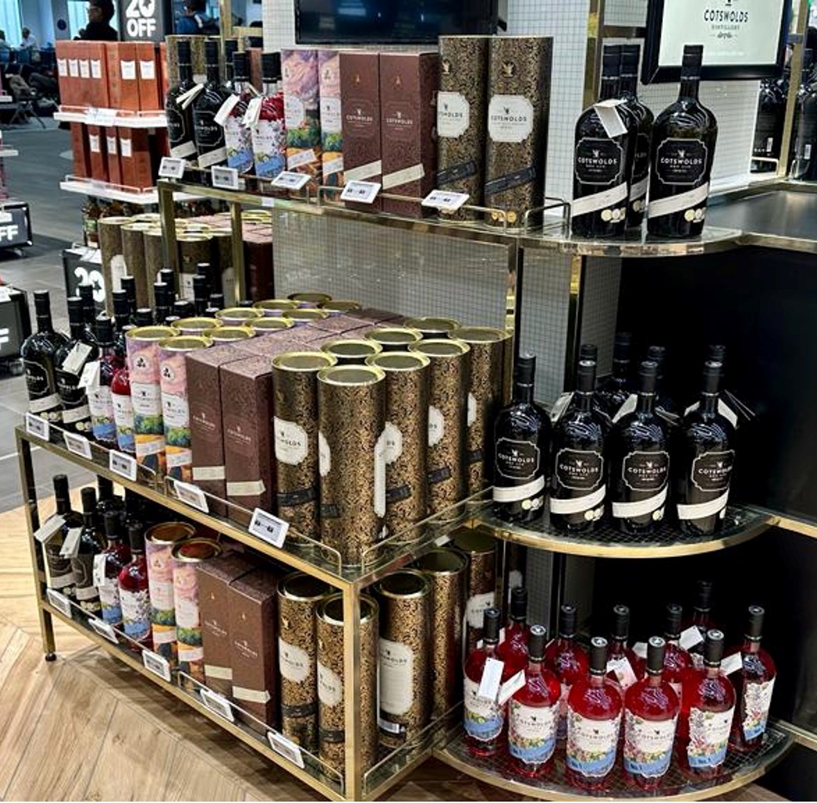 Cotswolds Distillery releases two GTR exclusives with Lagardère UK