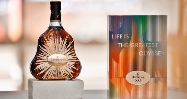 Hennessy X.O Odyssey campaign by Damien Chazelle stars in Gongbei