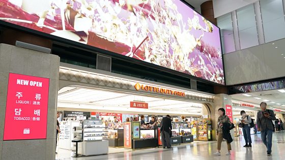 Lotte Duty Free opens liquor and tobacco store at Gimpo Airport - Vimarsana News