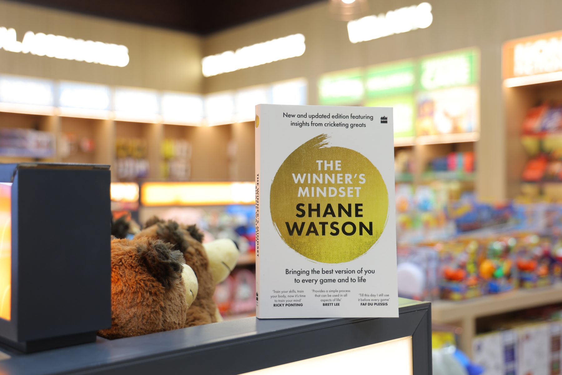 AMRPL hosts Shane Watson for book signing at Bon Voyage store