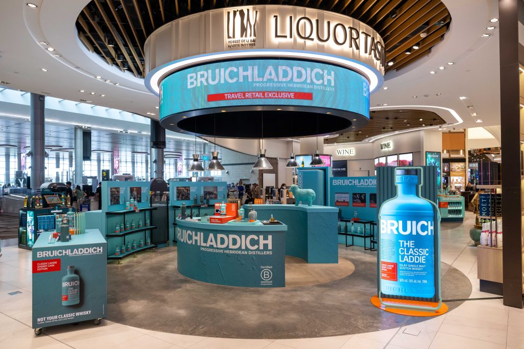 Bruichladdich Distillery releases global travel retail exclusive