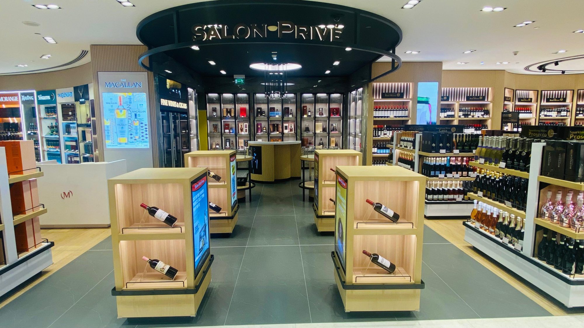 Dubai Duty Free hits new highs with record annual sales of US$2.16bn in ...
