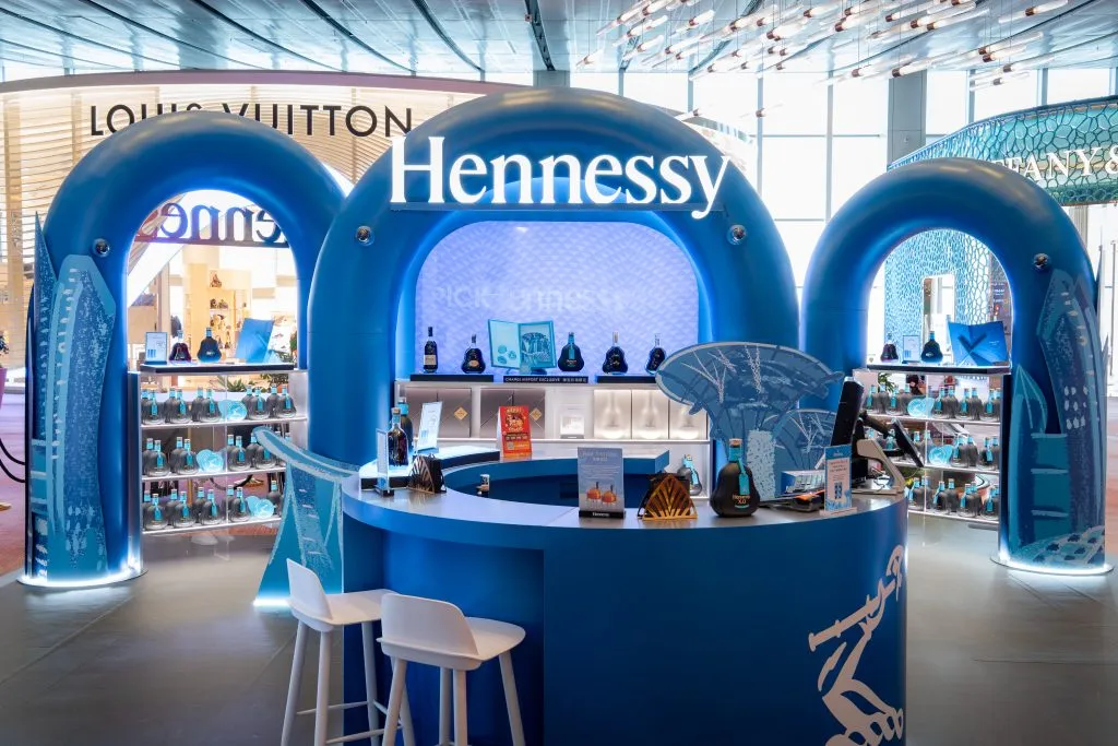 Hennessy X.O presents Spirit of Travel Collection