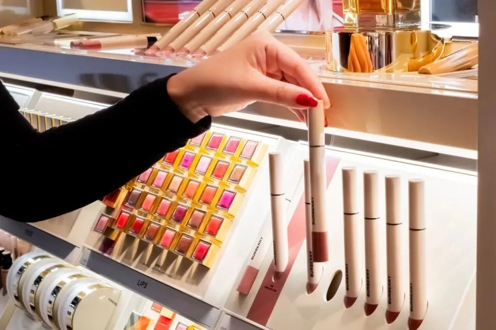 Burberry Beauty sets new milestone with 19-door rollout in key global travel hubs