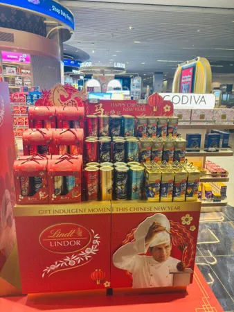 INFINITE関連豪華まとめ売り！ Lindt & Sprüngli drives festive engagement through global travel
